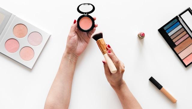 Image by Curated Lifestyle courtesy of Unsplash