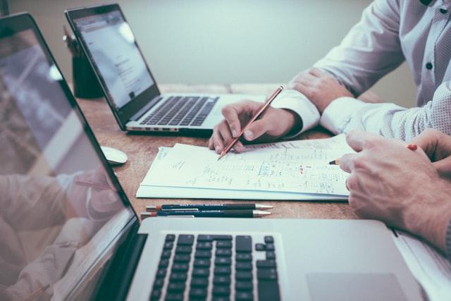 Make measuring the effectiveness of your sponsorship initiatives a breeze with SponsorPulse's definitive guide to sponsorship measurement.